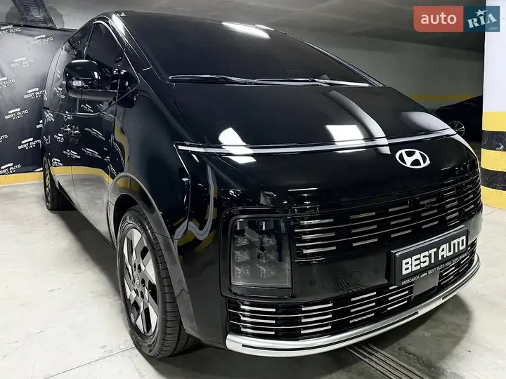 Hyundai Staria 2026 photo 5