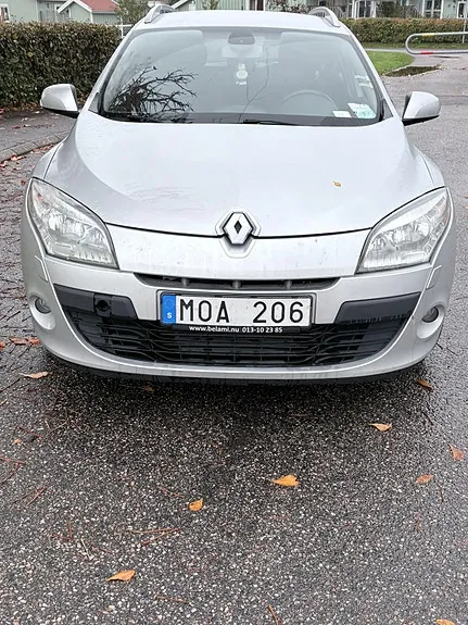 Renault Megane Iii 2011 photo 4