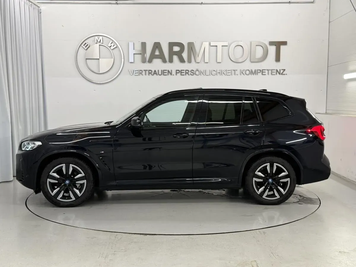 BMW Ix3 2022 photo 3