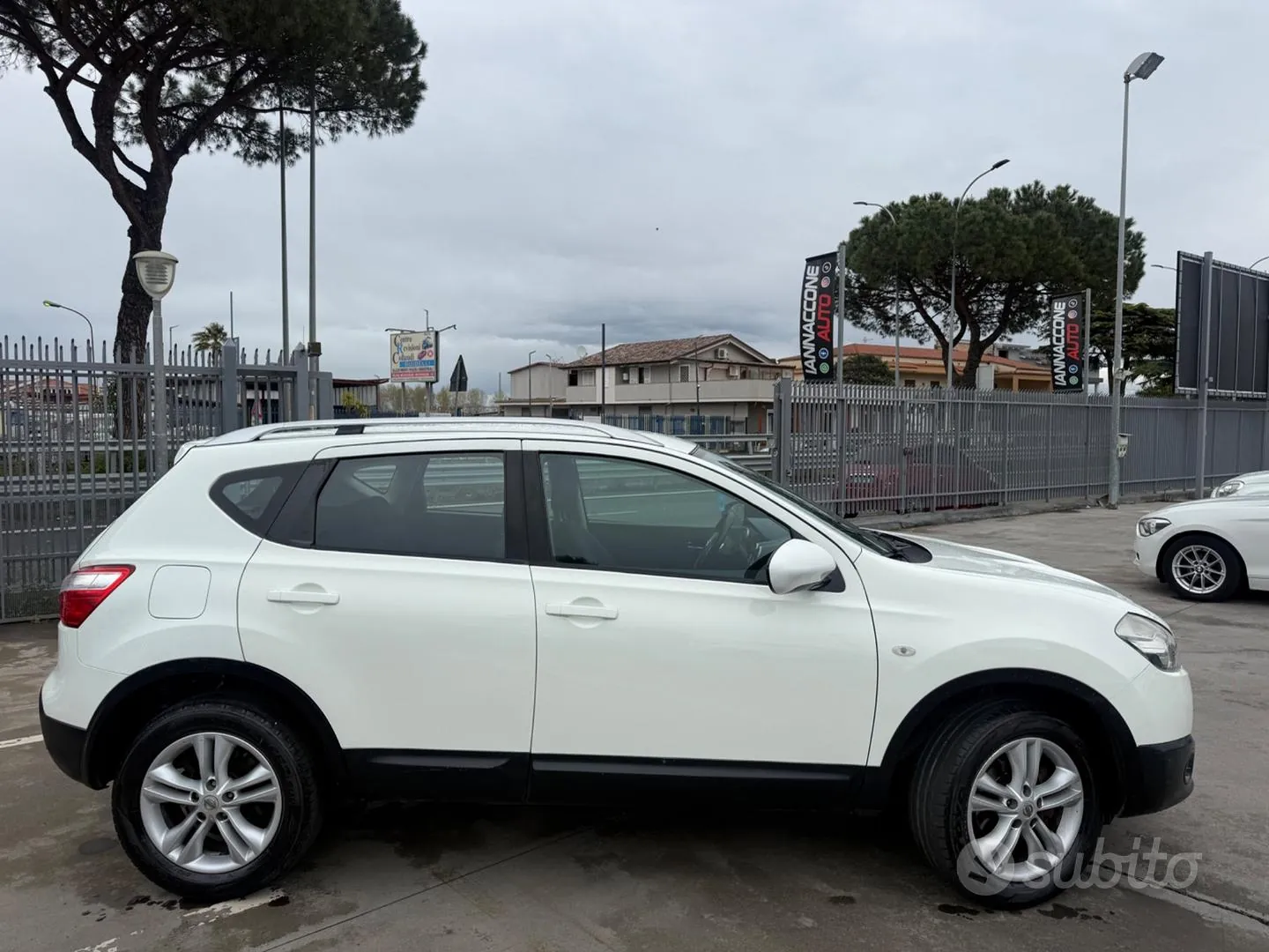 Nissan Qashqai 2010 photo 3
