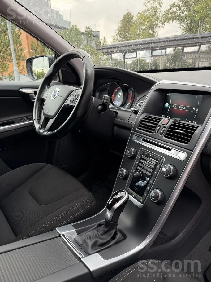 Volvo Xc60 2015 photo 3