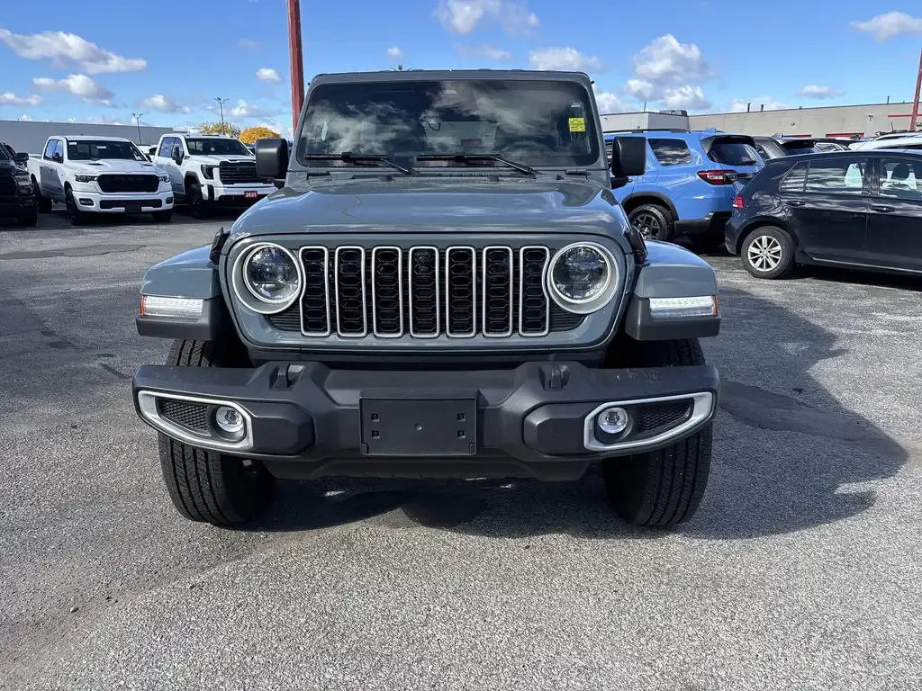 Jeep Wrangler 2026 photo 2