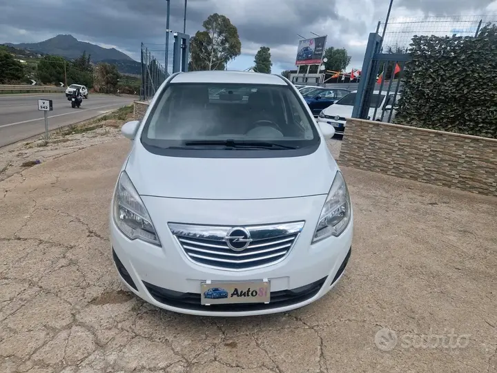 Opel Meriva 2012 photo 2