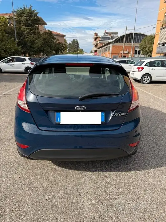 Ford Fiesta 2014 photo 3