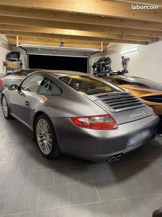 Porsche 911 2008 photo 2