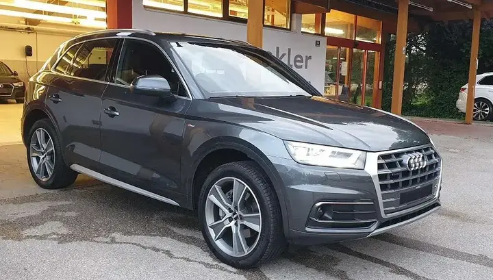 Audi Q5 2022 photo 2