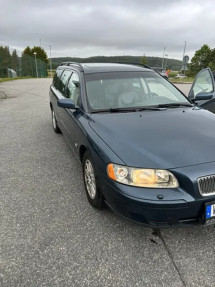 Volvo V70 2005 photo 3