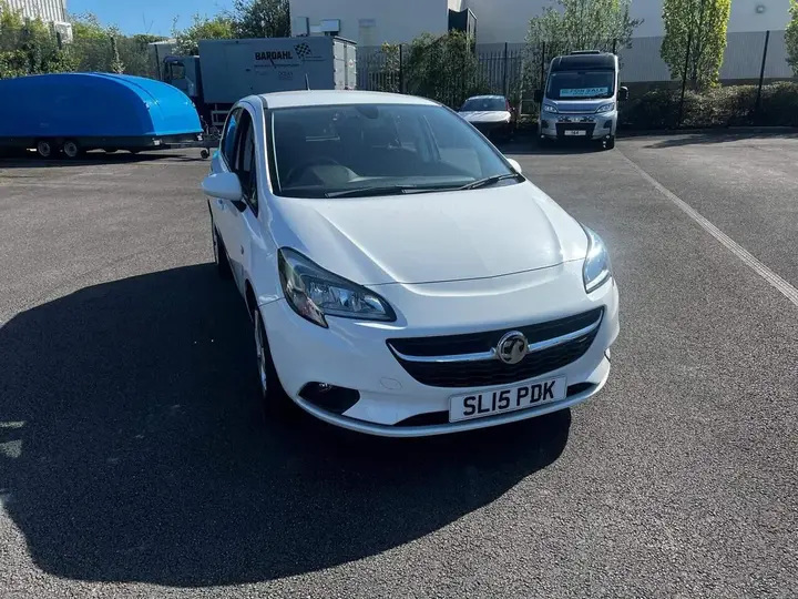 Vauxhall Corsa 2015 photo 3
