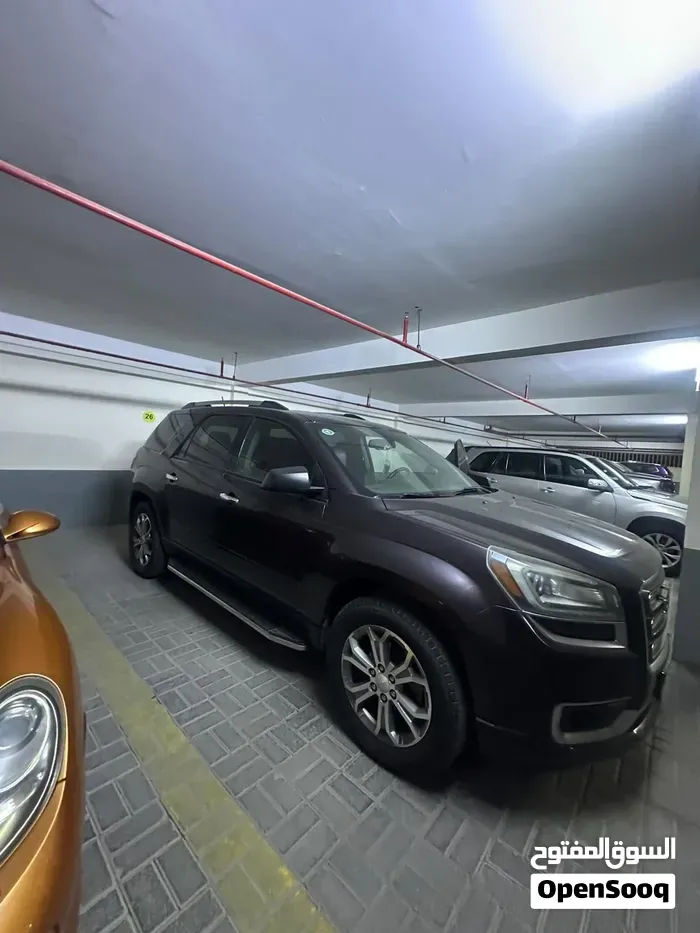 GMC Acadia 2015 photo 3