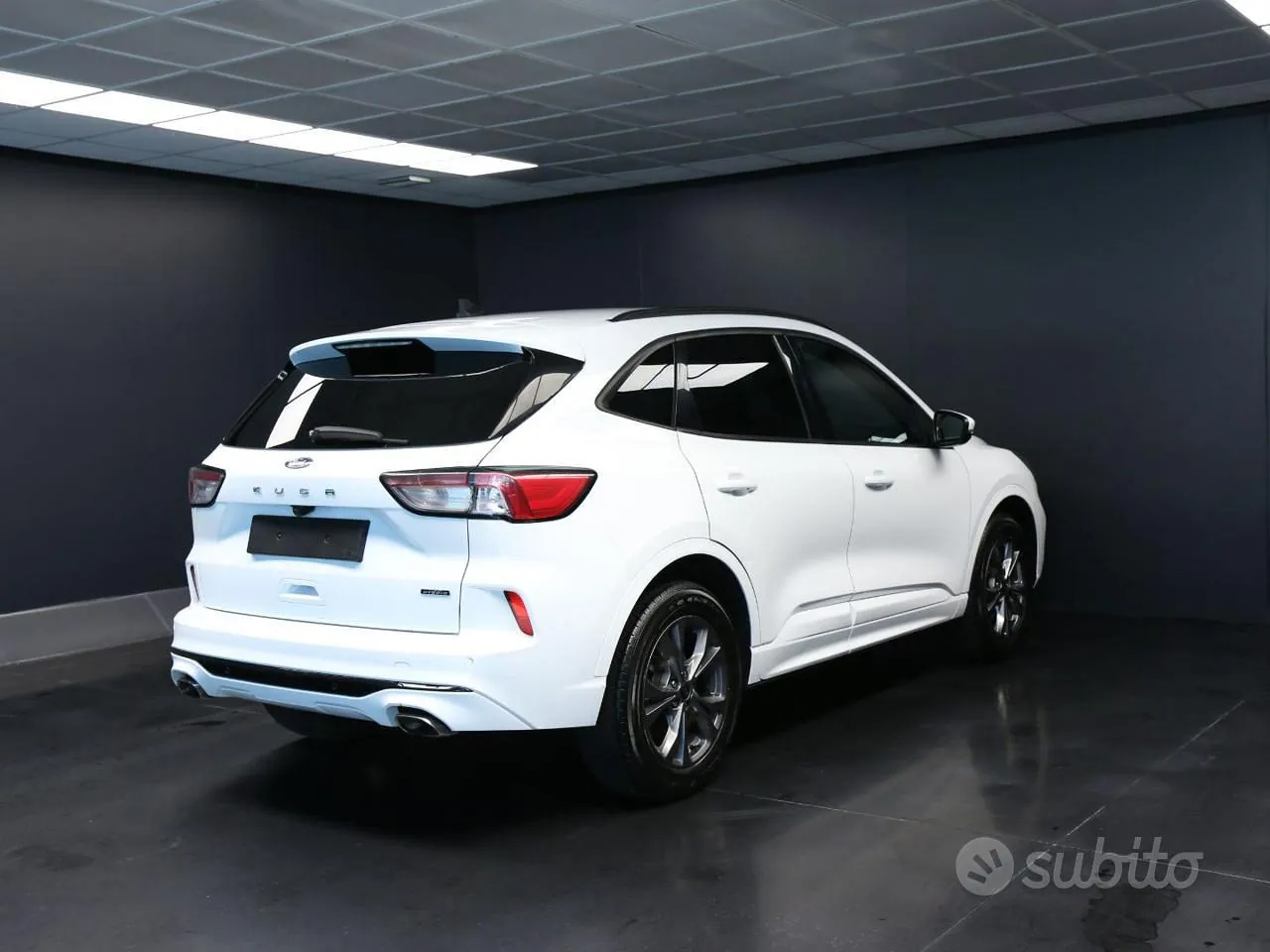 Ford Kuga 2023 photo 3