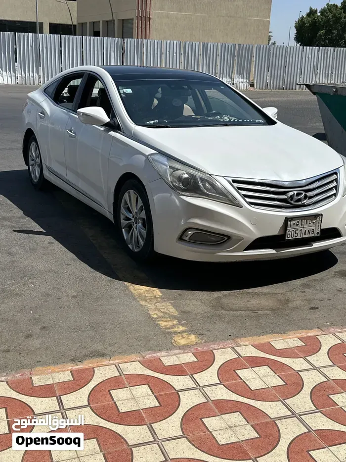 Hyundai Azera 2012 photo 3