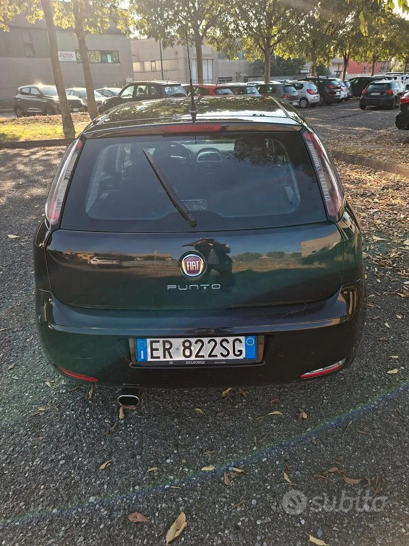 Fiat Grande Punto 2013 photo 4