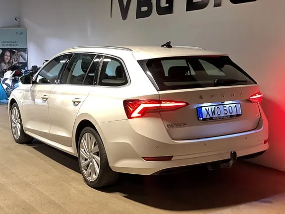 Skoda Octavia 2021 photo 5
