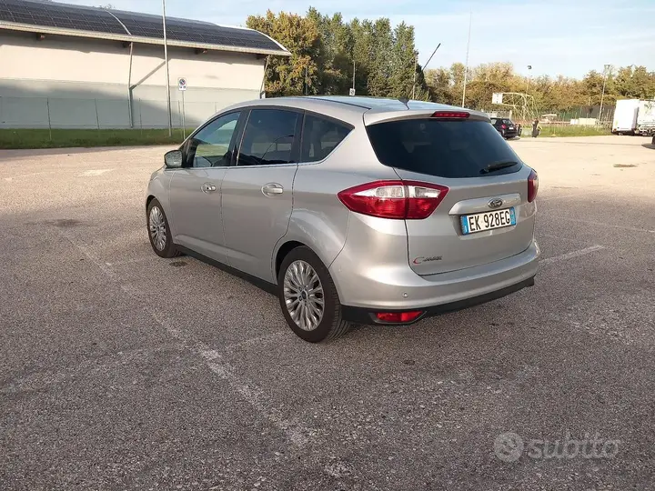 Ford C-Max 2012 photo 2