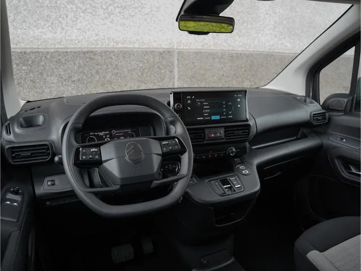 Citroen Berlingo 2025 photo 3