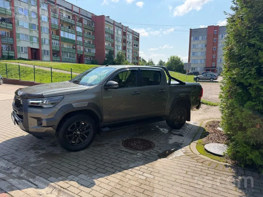 Toyota Hilux 2021 photo 4