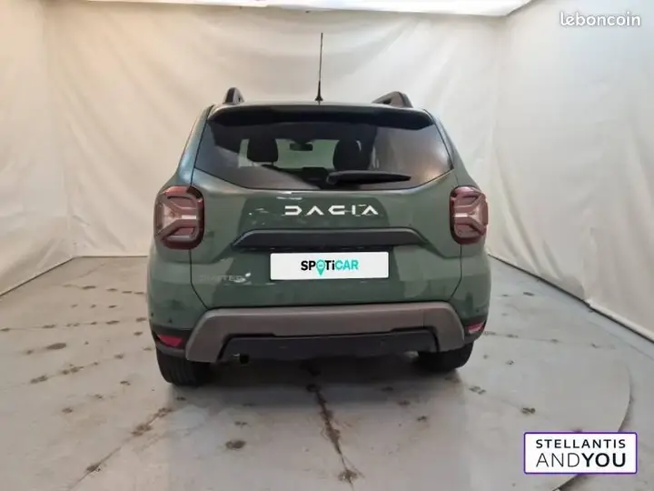 Dacia Duster 2023 photo 4