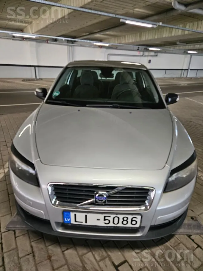 Volvo C30 2007 photo 2