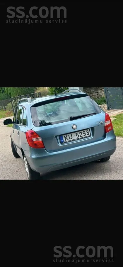 Skoda Fabia 2008 photo 4