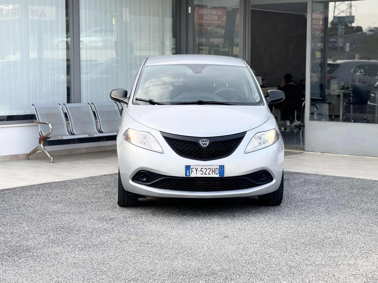 Lancia Ypsilon 2019 photo 2