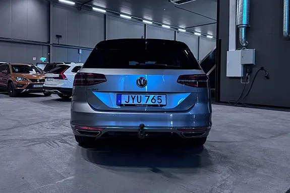 Volkswagen Passat 2018 photo 5