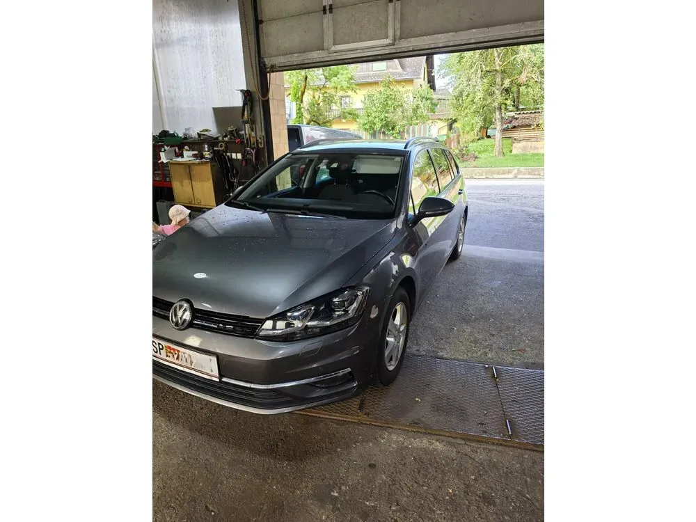Volkswagen Golf 2017 photo 2
