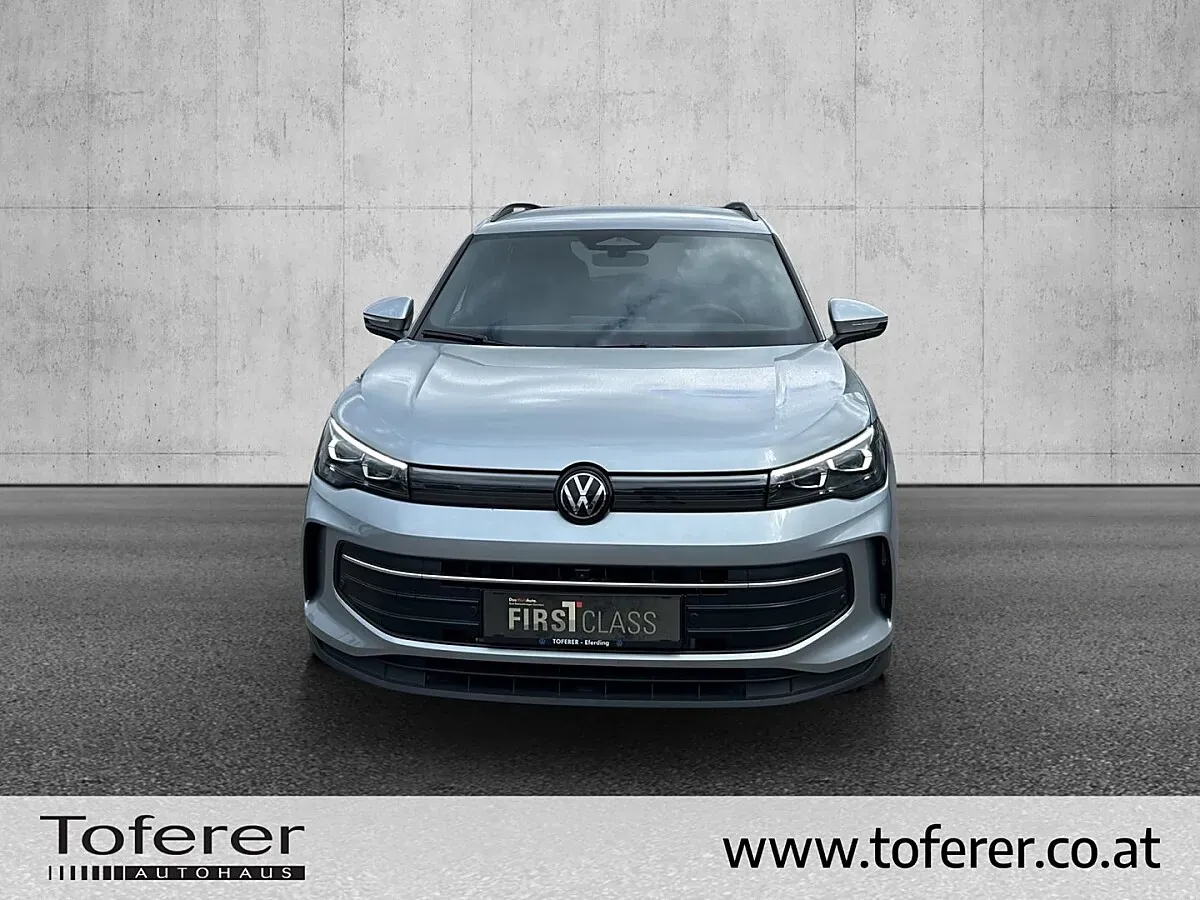 Volkswagen Tiguan 2026 photo 2