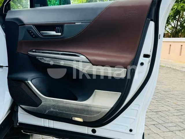 Toyota Harrier 2026 photo 4