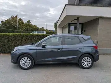 Seat Arona 2024 photo 2
