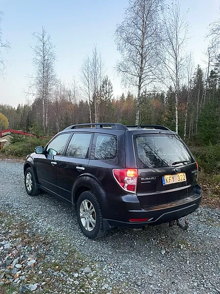 Subaru Forester 2011 photo 4