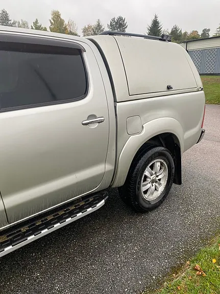 Toyota Hilux 2010 photo 3
