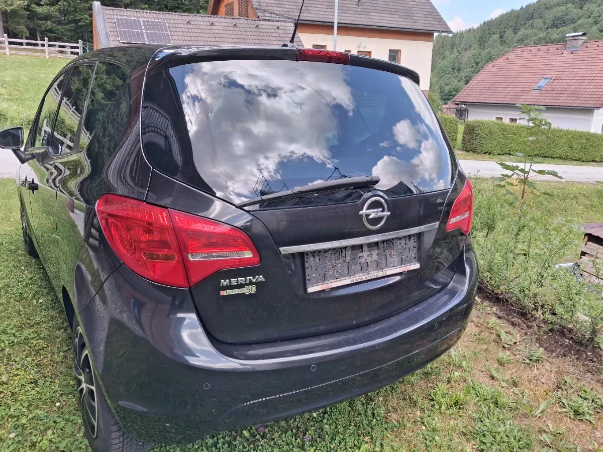 Opel Meriva 2012 photo 3