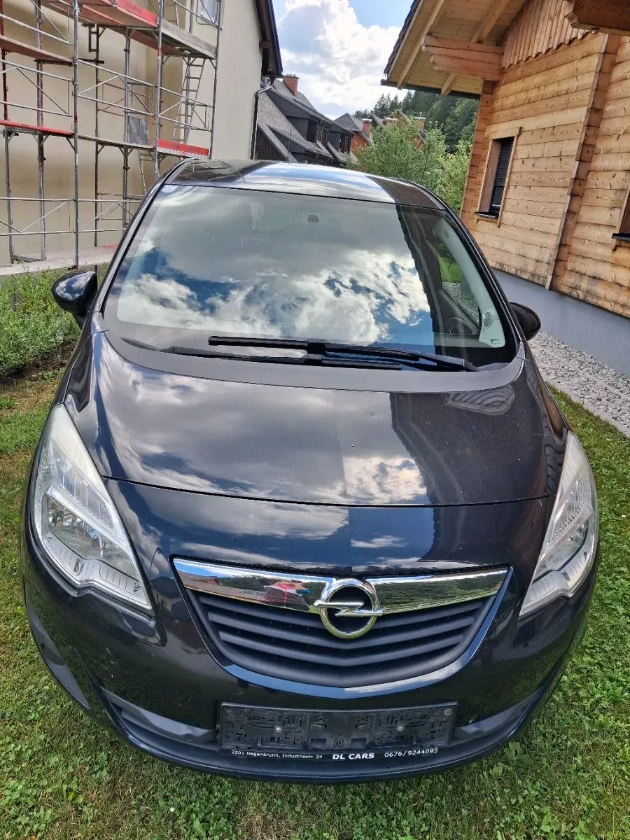 Opel Meriva 2012 photo 2