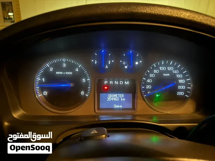 Cadillac Escalade 2008 photo 2