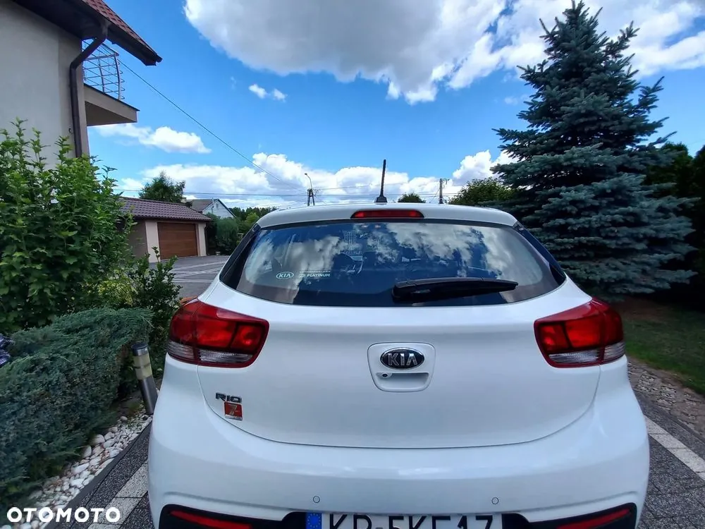 Kia Rio 2018 photo 2