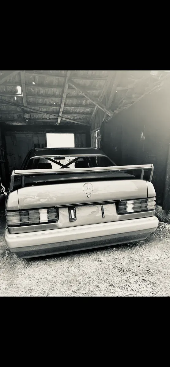 Mercedes-Benz 190