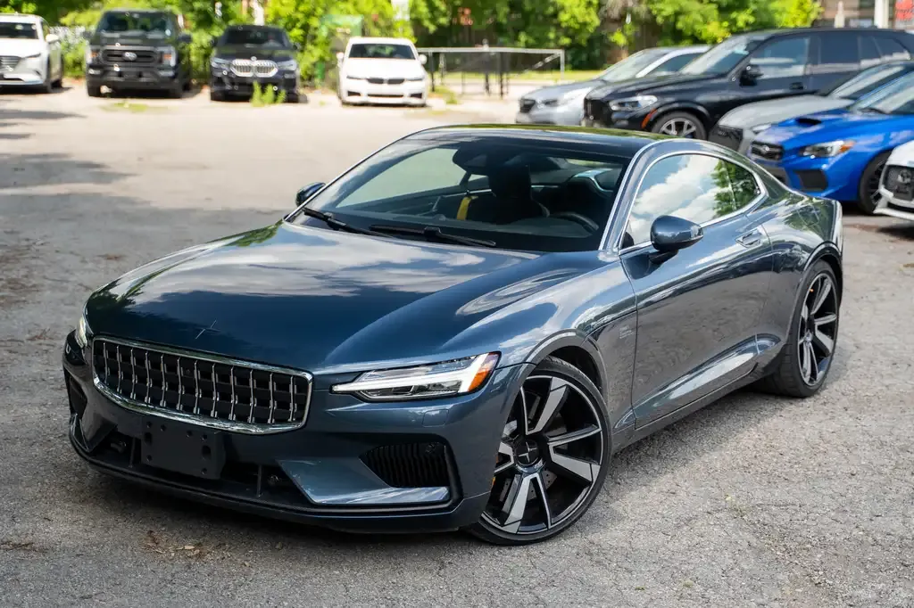 Polestar 1 2021 photo 3