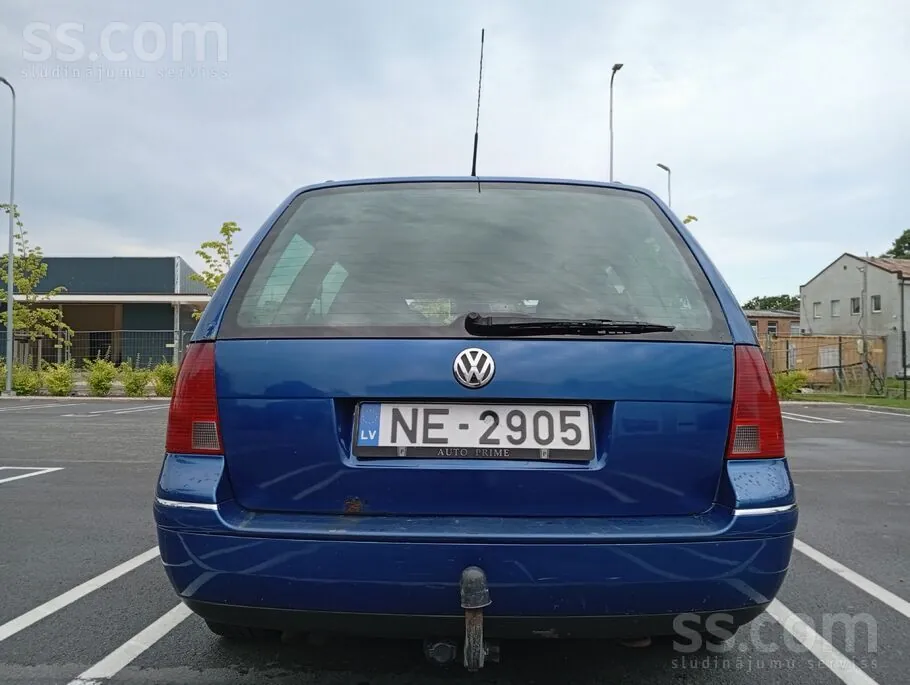 Volkswagen Bora 2003 photo 4