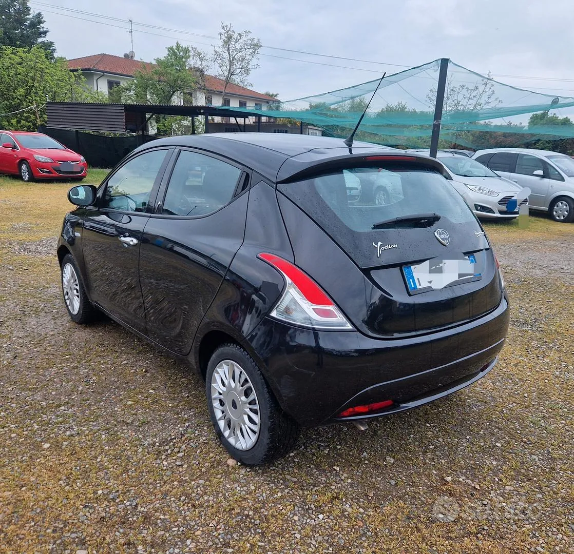 Lancia Ypsilon 2016 photo 4