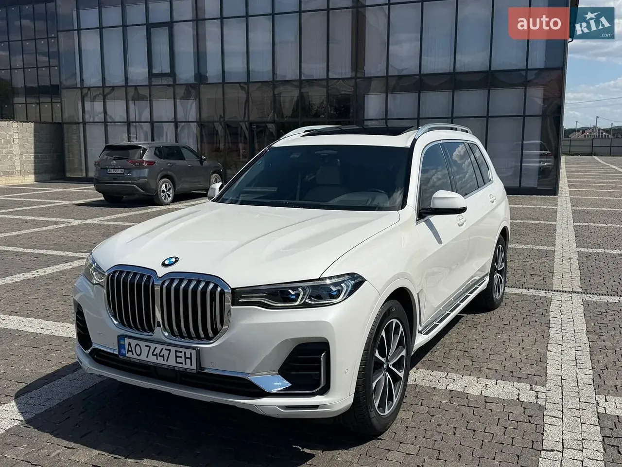 BMW X7 2019 photo 2