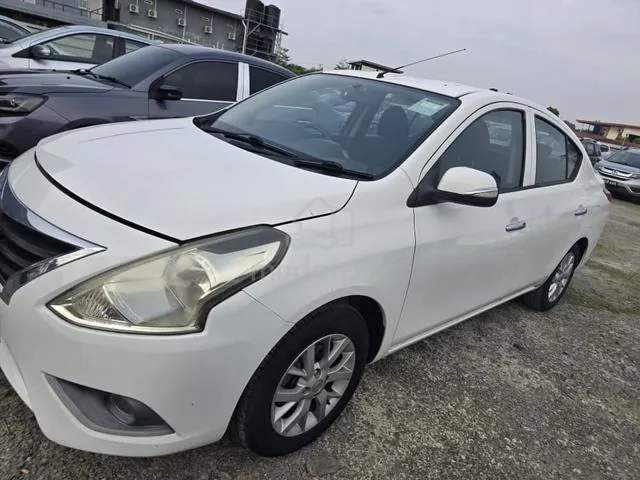 Nissan Almera