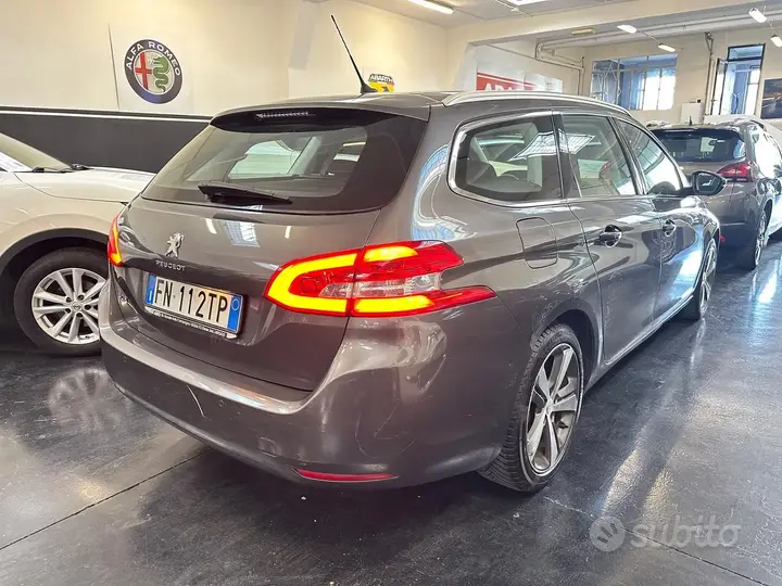 Peugeot 308 2018 photo 4
