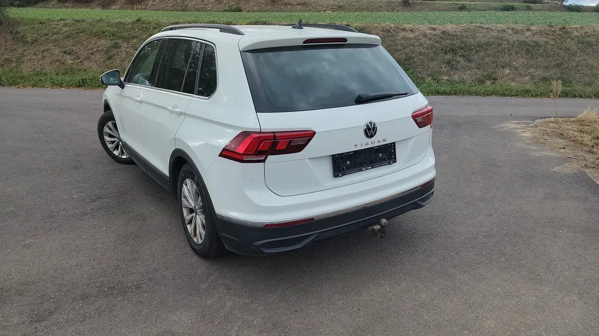 Volkswagen Tiguan 2022 photo 3
