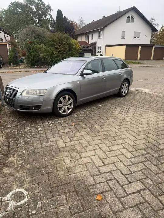 Audi A6 Avant