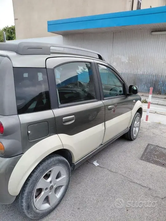 Fiat Panda 2011 photo 3