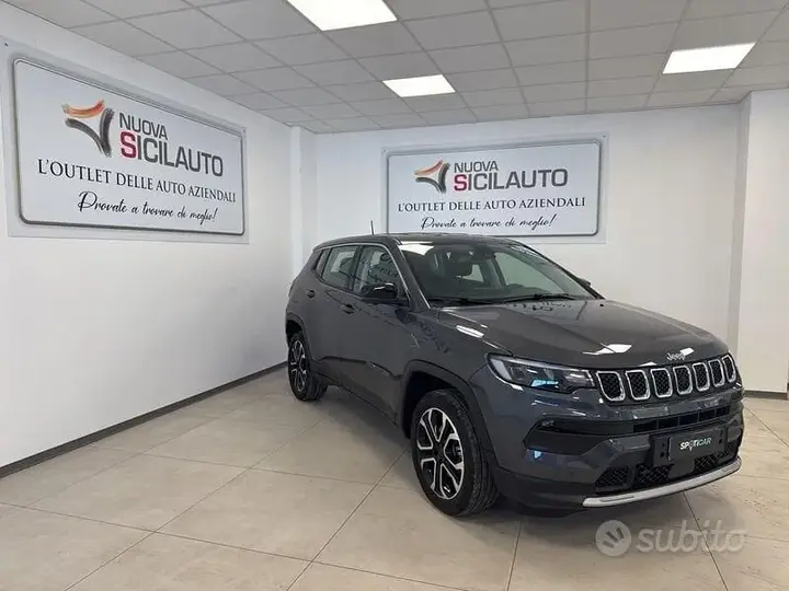 Jeep Compass 2025 photo 3