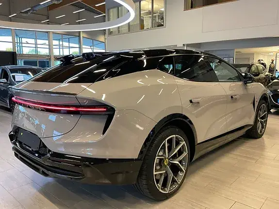 Lotus Eletre 2024 photo 4