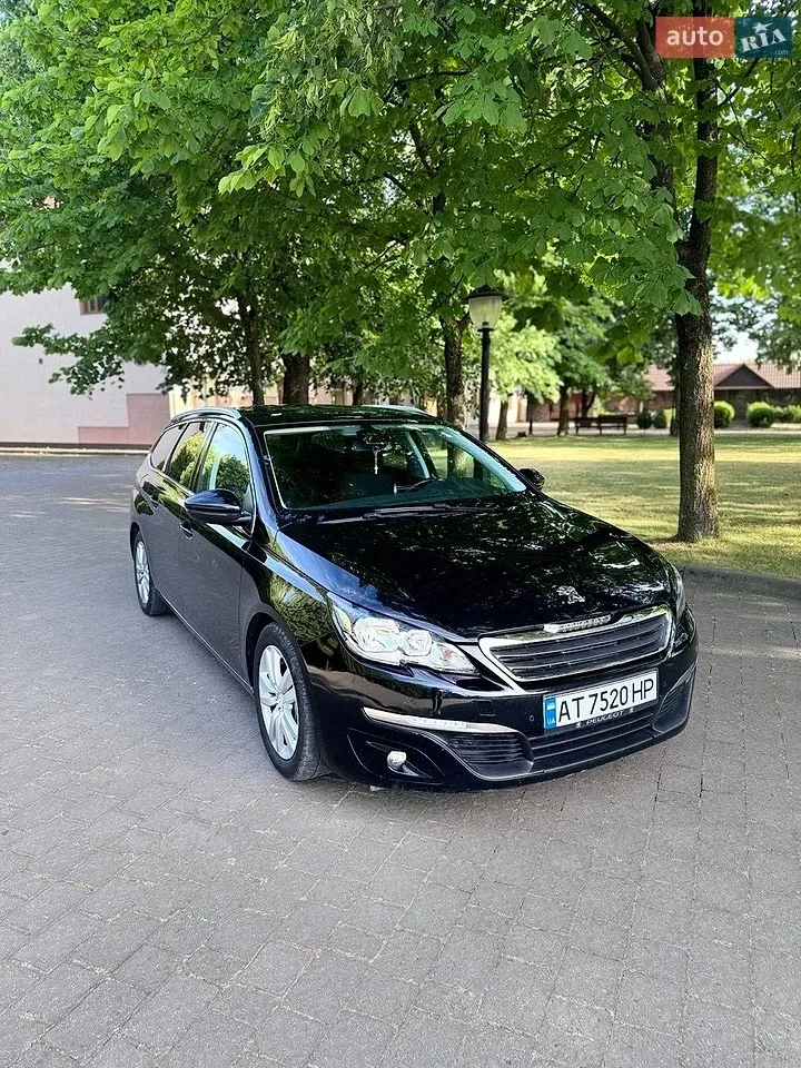 Peugeot 308 2014 photo 3