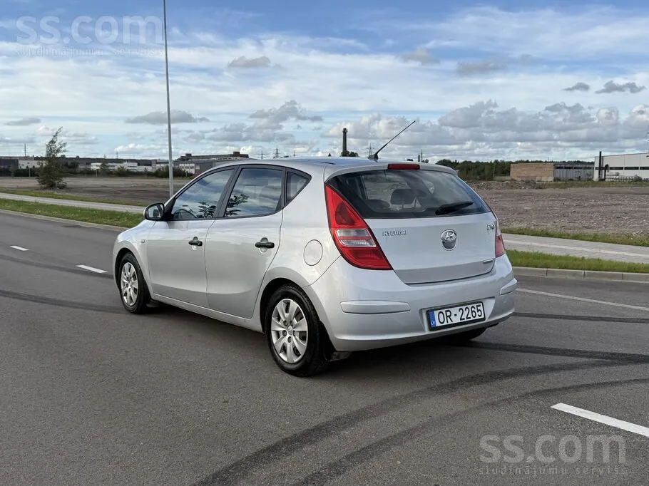 Hyundai I30 2008 photo 2