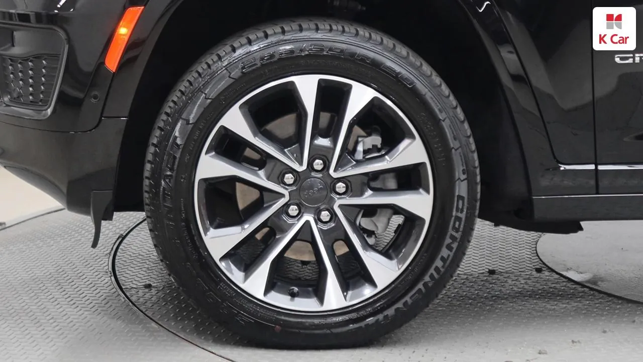 Jeep Grand Cherokee 2023 photo 5